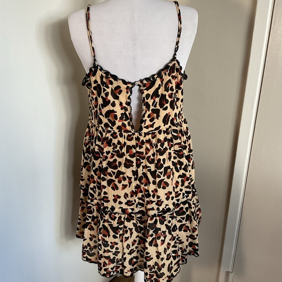 Urban Outfitters Hanna Leopard Print Scallop Ruffle Babydoll Dress Size L - Picture 6 of 7